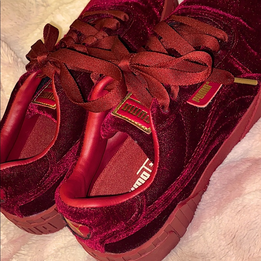 Puma sneakers